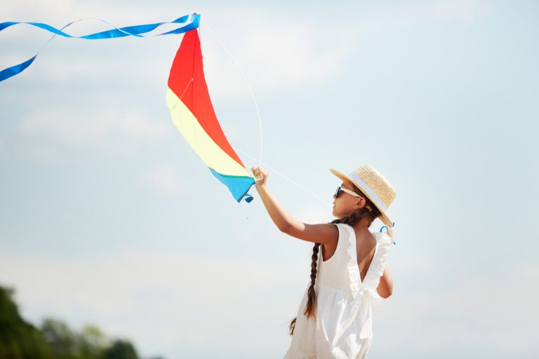 How To Make A Kite Using Cotton 